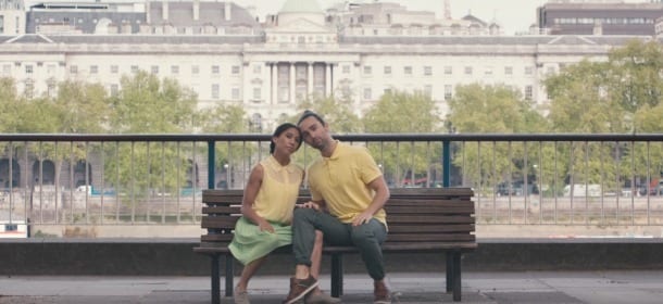 'Act of Love': come si corteggiano gli animali secondo gli esseri umani [VIDEO]