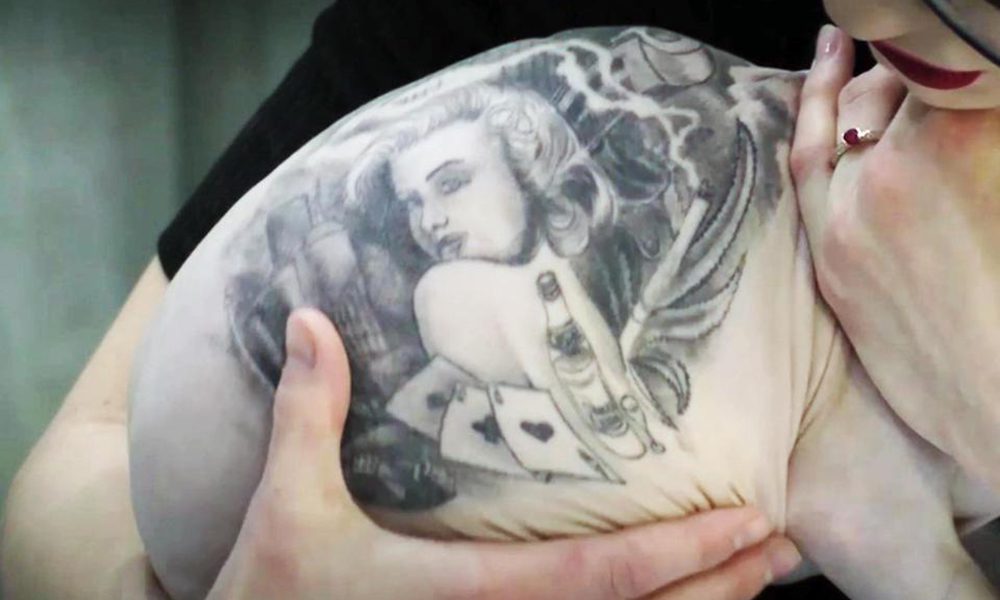 Tatua il suo gatto ed è subito polemica