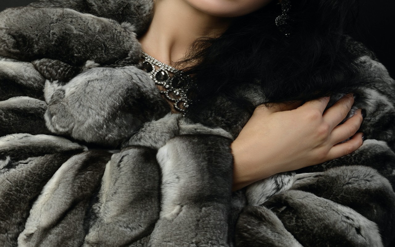 Yves Saint Laurent fur free pellicce