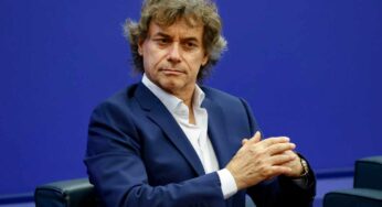 L’appello di Alberto Angela contro gli abbandoni: “Adottate un cane”