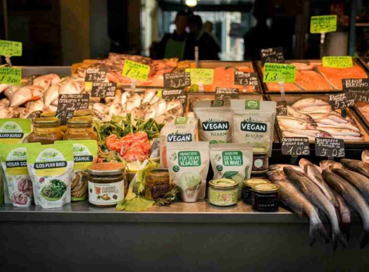 La sorprendente azienda vegana di Michela Brambilla che produce salmone e gamberetti